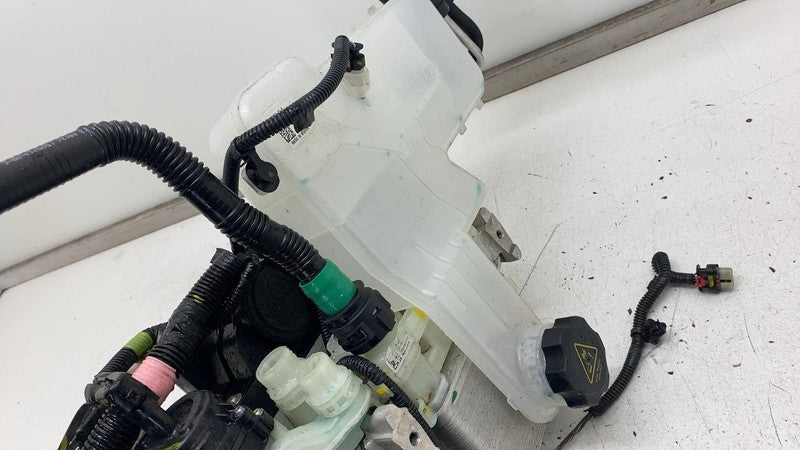 ⭕ 21-23 Model X S Supermanifold Octovalve Coolant Reservoir Pump 17521