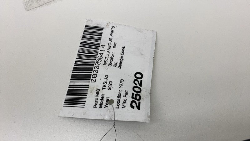 110044100E 2017-2023 Tesla Model 3 Right B-Pillar Applique Glass Trim Molding 1100441-00-E