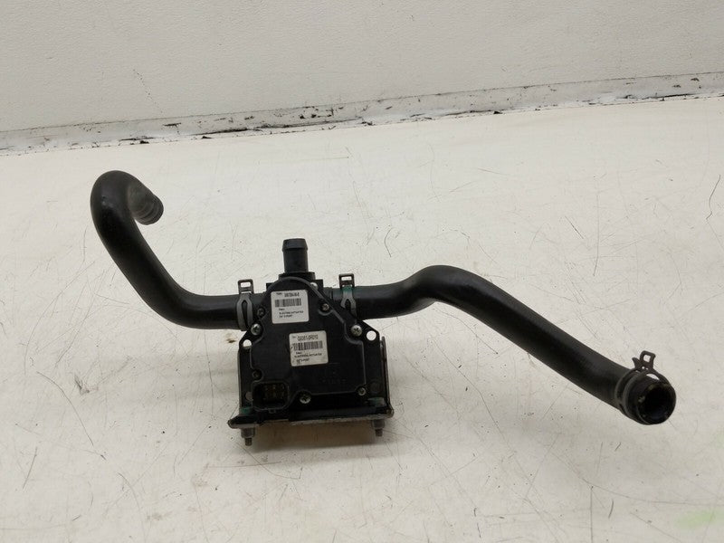 6007384-00-B ⭕ 12-15 Tesla Model S Electric Motor Water Pump w/ Hose & Bracket 6007384-00-B