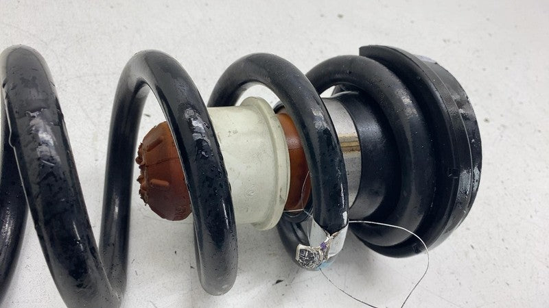 68231983AB 2017-2024 Chrysler Pacifica Rear Left Suspension Coil Spring Jounce Bumper FWD