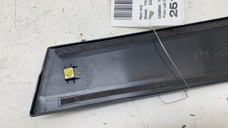 ⭕ 2023-2025 Toyota Prius Front Driver Side Door Window Applique Molding Left LH