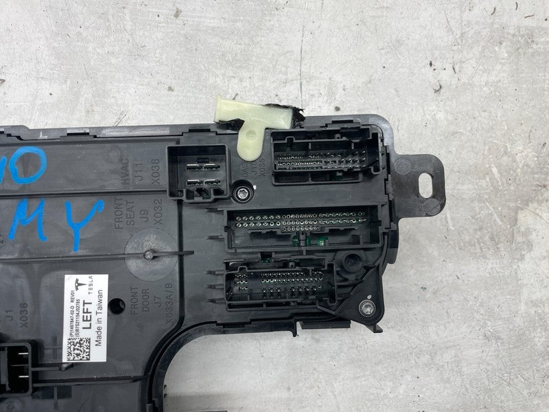 ⭕ 2020-2024 Tesla Model Y Low Voltage Body Controller Module Left 1497