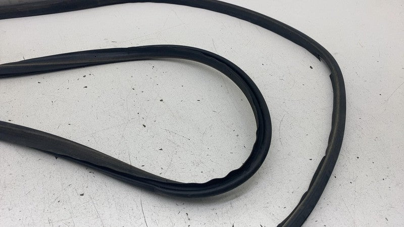 83A877459A ⭕ 19-23 Audi e-Tron Sunroof Upper Sun Roof Weatherstrip Rubber Seal 83A877459A