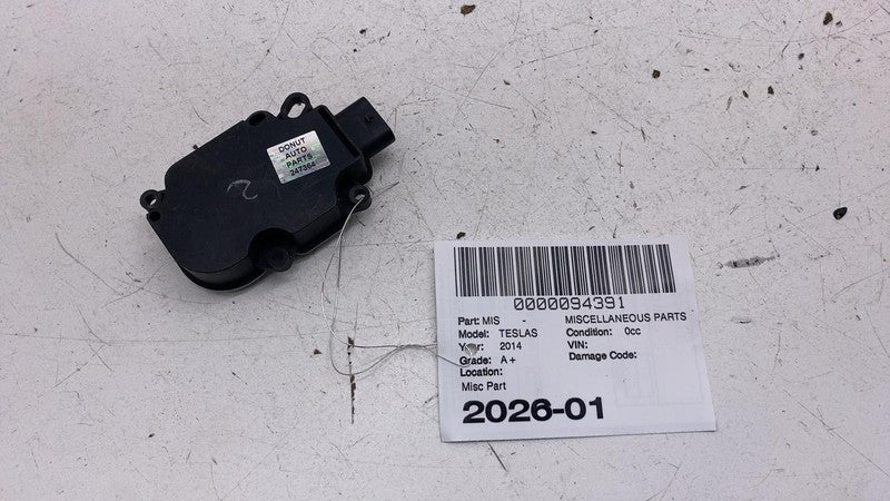 ⭕2012-2015 Tesla Model S Front Bumper Grille Vent Shutter Control Moto