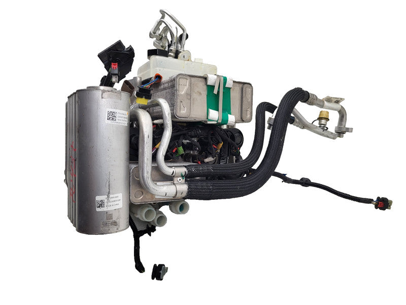 ⭕20-23 Tesla Model Y Supermanifold Refrigerant Chiller w/ Reservoir 1547595-00-B