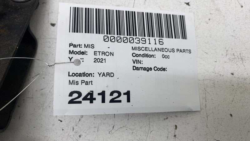 4KE805209 ⭕ 19-23 Audi E-Tron Cowl Panel Crossmember Support w/ Bracket Plate 4KE805253B