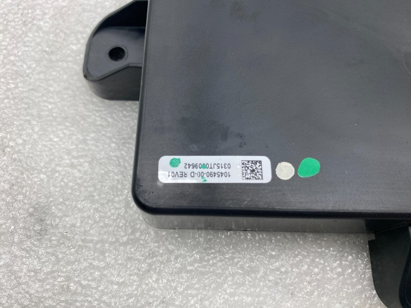 104549000D ⭕ 2016-2020 Tesla Model X Rear Door Control Module Unit TSTD Right 1045490-00-D