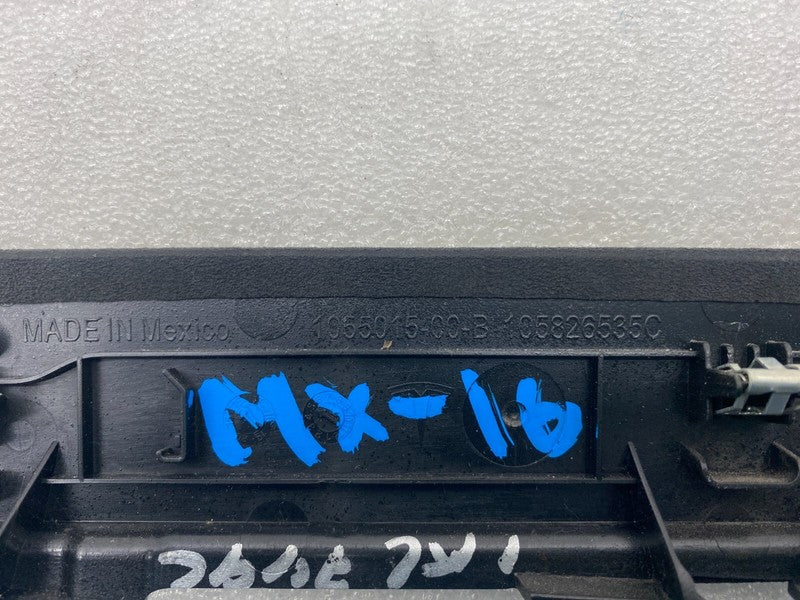 1055015 00 B ⭕15-21 Model X MX Rear Passenger Side Door Trim Panel Molding Right 1055015-00-B