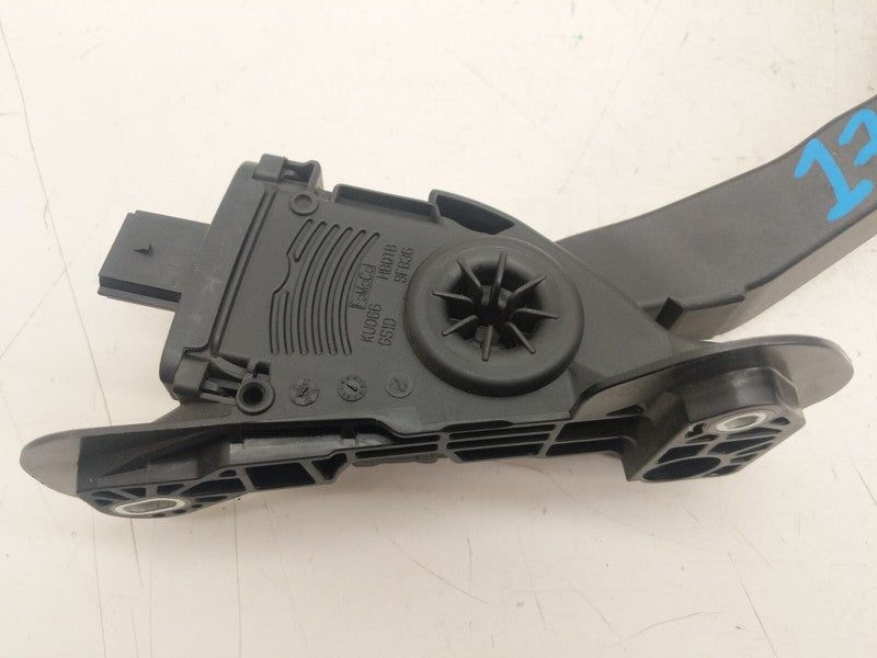 ⭕ 2012-2020 Tesla Model S Accelerator Throttle Pedal Assembly OEM BE5C