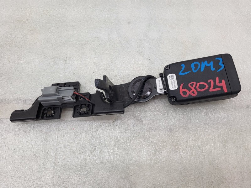 1085939 01 E ⭕17-23 Tesla Model 3 Rear Driver Side 2nd Row Seat Belt Buckle Left 1085939-01-E