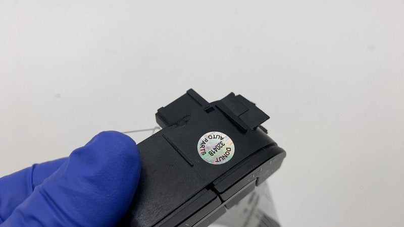 976 959 770 ⭕ 2024 Porsche Cayenne Front Left Memory & Central Lock Safety Switch 976959770