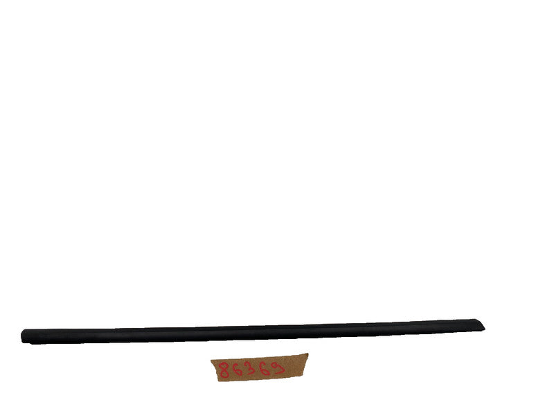 149572200B ⭕ 20-24 Model Y Rear Driver Side Door Window Outer Belt Seal Left 1495722-00-B