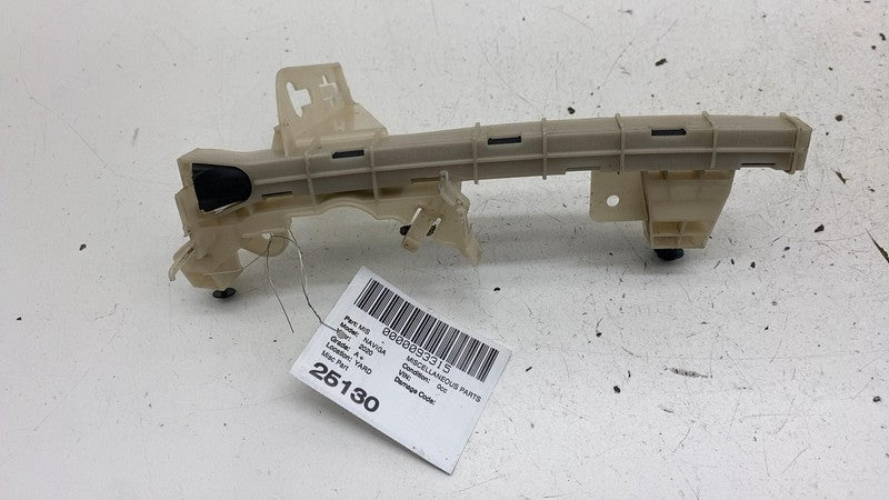 ⭕ 18-21 Navigator Front Right Door Window Glass Channel Guide RH JL1B-