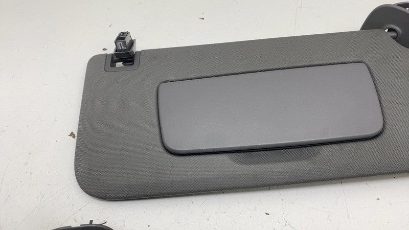 ⭕20-25 Chevrolet Silverado 1500 Front Left & Right Windshield Sun Visor Sunvisor