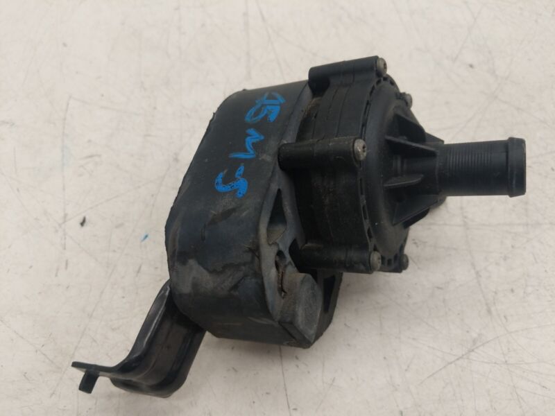 2012-2015 Tesla Model S MS Battery Coolant System Auxillary Water Pump Assembly