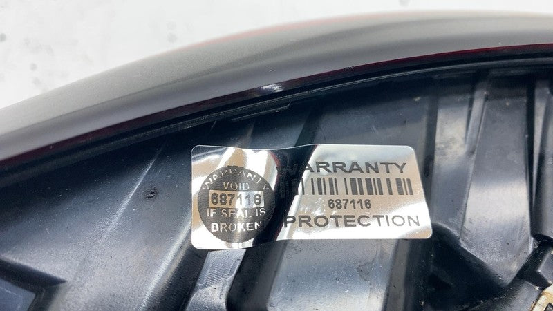 68424932-AC 2021 2022 2023 2024 Chrysler Pacifica Passenger Right Side Taillight Lamp Assy