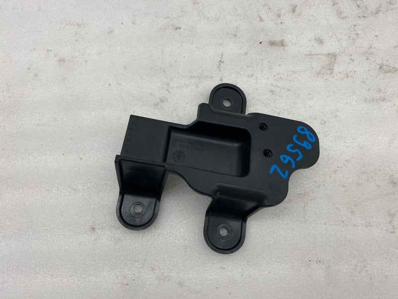 1008413 00 C ⭕ 2012-20210 Tesla Model S Rear Side Door Opener Mount Bracket Left 1008413-00-C