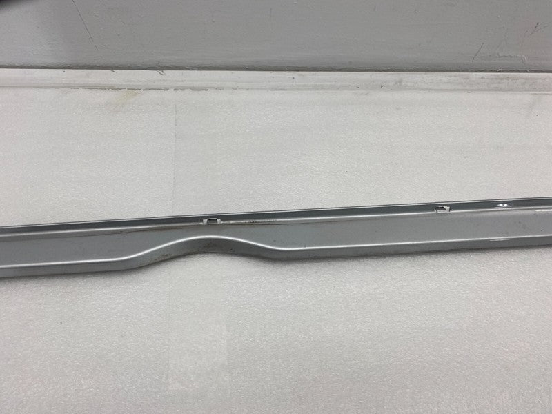 101221700F ⭕ 12-23 Model S MS Right Rocker Panel Scuff Plate Molding w/ Seal 1012217-00-F
