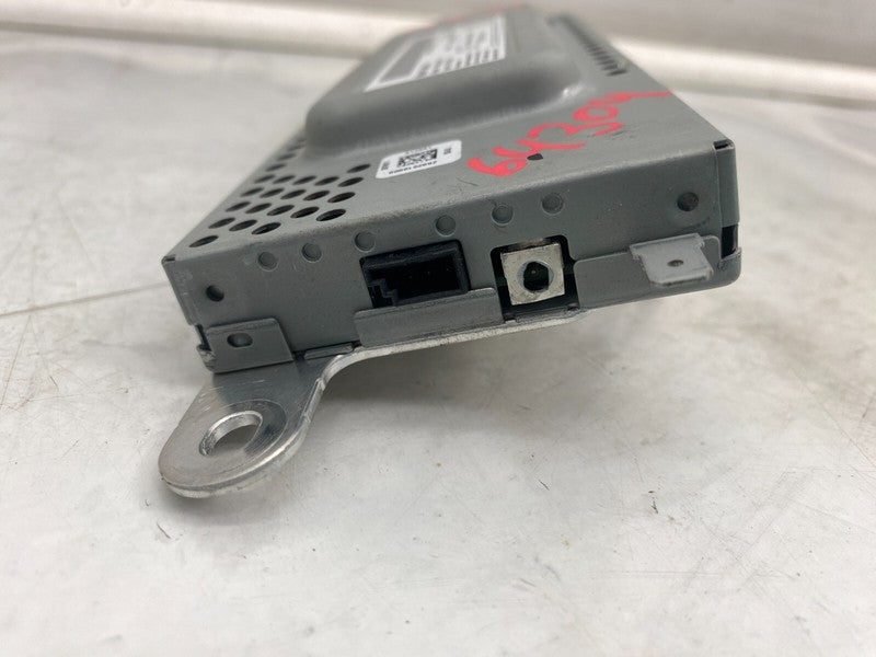 107974900D ⭕ 2017-2023 Tesla Model 3 FM HD Audio Radio Receiver Control Module 1079749-00-D