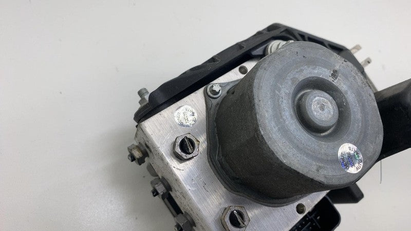 A2424310812 ⭕ 2014-2019 Mercedes-Benz B-Class W242 ABS Brake Hydraulic Pump Control Module A