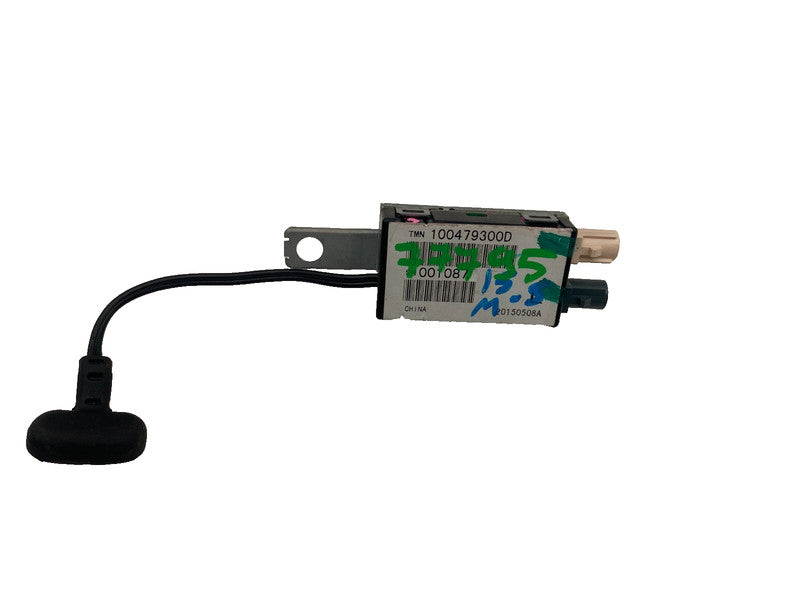 100479300D ⭕12-20 Model S Rear Driver Side Radio Antenna Amplifier Module Left 1004793-00-D