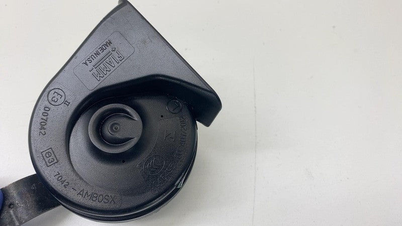 ⭕ 2016-2020 Tesla Model X FIAMM Low Pitch Tone Horn Signal w/ Bracket 