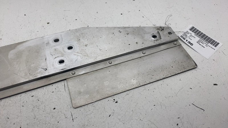 ⭕ 2017-2023 BMW 540i Rear Exterior Bulkhead Reinforcement Brace Assy 7