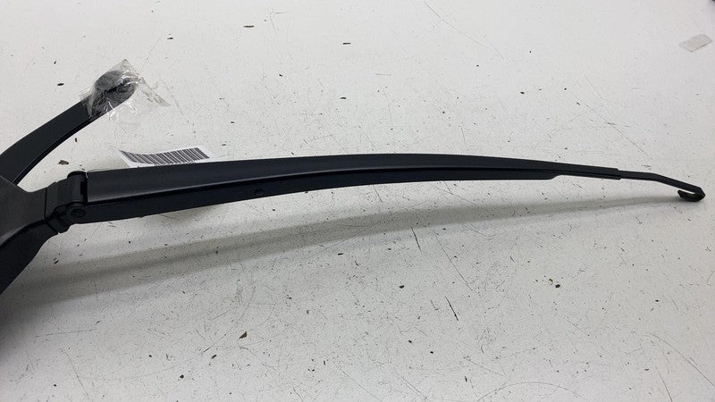 ⭕ 2023 2024 2025 Toyota Prius Front Passenger Side Windshield Wiper Arm Right RH