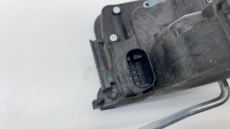 2021 BMW 530e Driver Side Door Lock Latch Actuator Left Assembly OEM 1