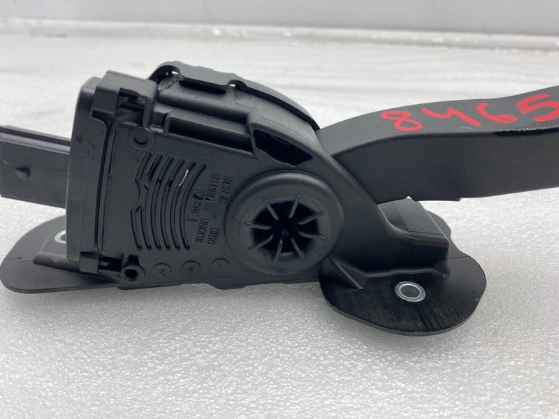 ⭕ 2016 2017 2018 2019 2020 Tesla Model S Accelerator Throttle Gas Pedal Assembly