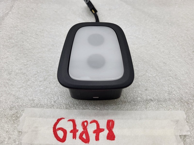 104736500B ⭕ 16-24 Tesla Model X Rear Roof Headliner Map Light Courtesy Lamp 1047365-00-B