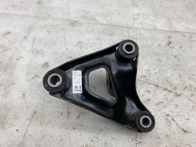 1110233-00-C ⭕ 2017-2023 Tesla Model 3 M3 Front Left Side Drive Unit Motor Mount 1110233-00-C