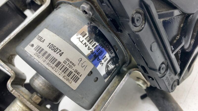 600635900A 2012 2013 2014 2015 Tesla Model S Brake Servo Booster Vacuum Pump 6006359-00-A