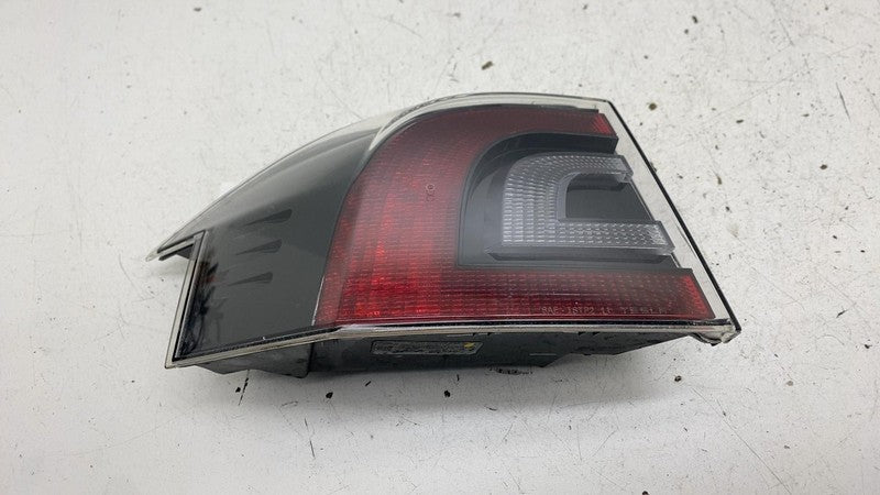 ⭕ 2012-2022 Tesla Model S Rear Left Taillight LED Outer Tail Lamp 6005