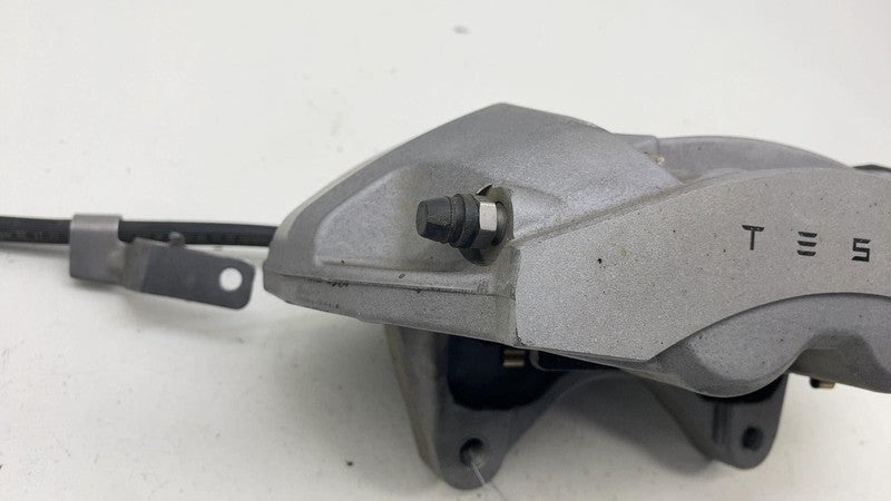 ⭕ 2024 2025 Tesla Model 3 Front Left Caliper w/ Brake Hose Line LH 134