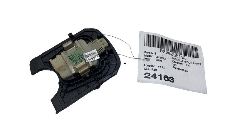 A 246 900 26 03 2016-2019 Mercedes-Benz GLE350 Windshield Rain Light Sensor Module w/ Bracket