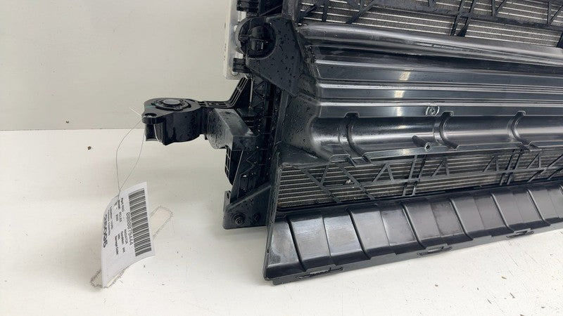 31686169 ⭕2021-2023 Polestar 2 Front Radiator w/ Active Air Shutter & Fan Shroud 31686169