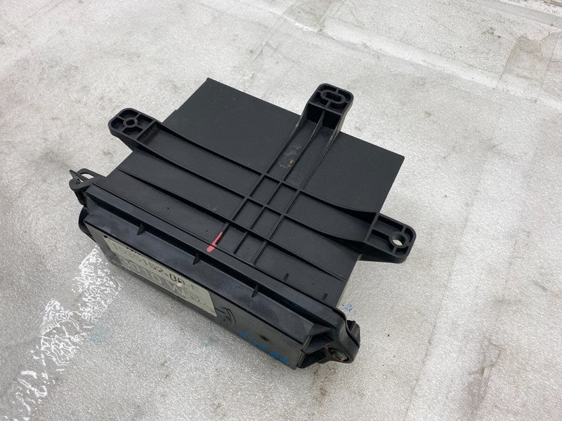 153515200E ⭕ 16-20 Model X Front BCM Body Comfort Control Module Enclosure Box 1535152-00-E