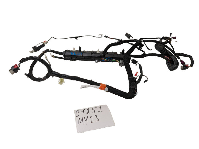 161668900D ⭕20-23 Model Y Rear Liftgate Trunk Wire Harness & Connector Antenna 1616689-00-D