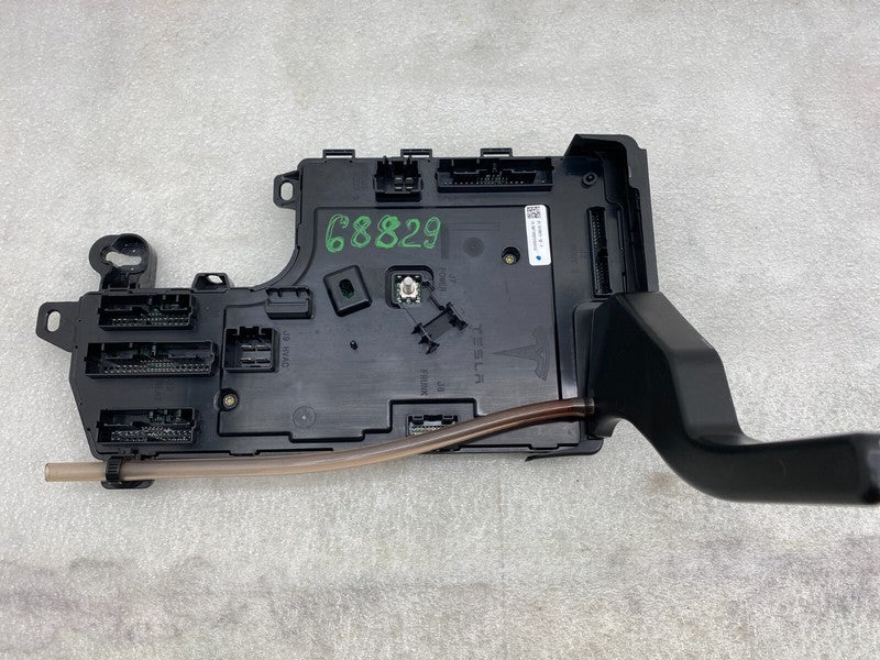 107867382F ⭕ 17-23 Model 3 Front Left Low Voltage Body Control Module Unit OEM 1078673-82-F