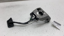 ⭕ 2017-2020 Maserati Levante Front Brake Foot Stop Pedal w/ Bracket 06700311040