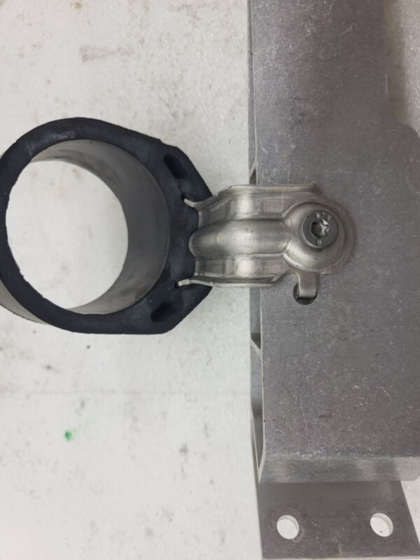 Does Not Apply 2012-2015 Tesla Model S Electric Water Pump Auxiliary Pump Shell & Plate Bracket