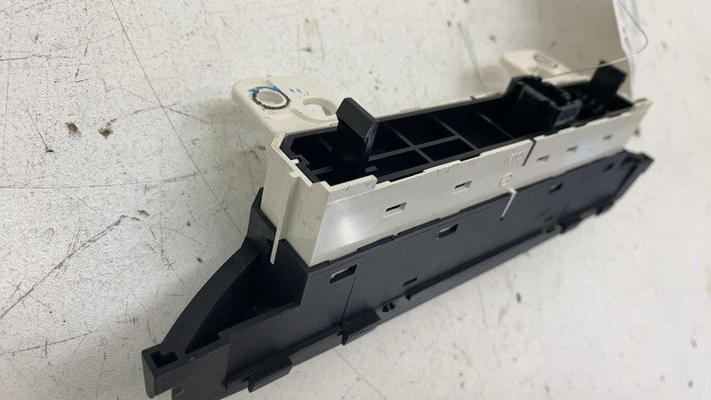 NE51 W723K ⭕ 06-15 Mazda MX-5 Miata NC Hazard Switch Emergency Lights Flashers NE51W723K