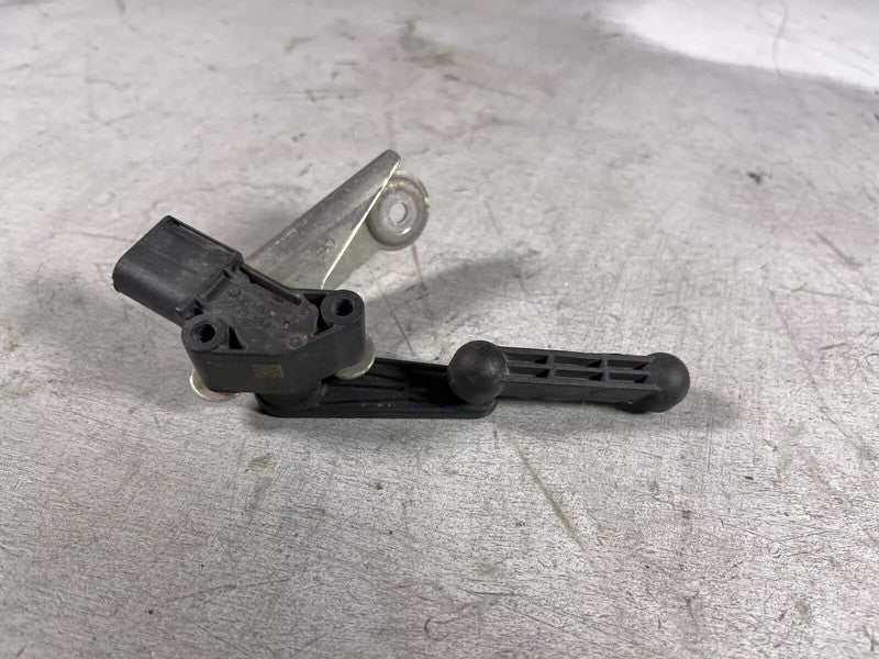 ⭕ 12-20 Model S X Front Right Air Suspension Height Level Sensor RH 10