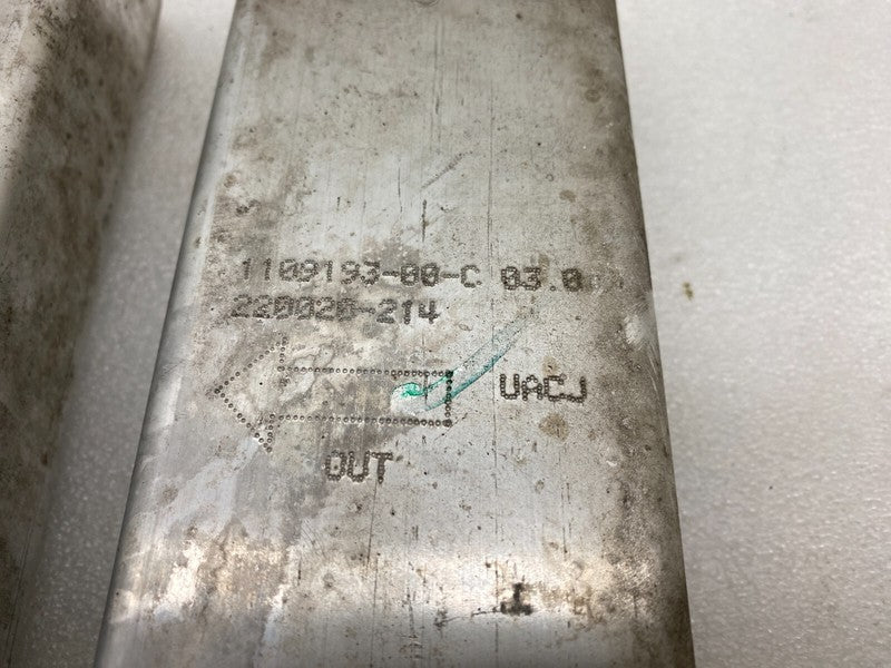 1109193 00 C ⭕17-23 Model 3 Y Front Bumper Reinforcement Crush Can Mount Bracket 1109193-00-C