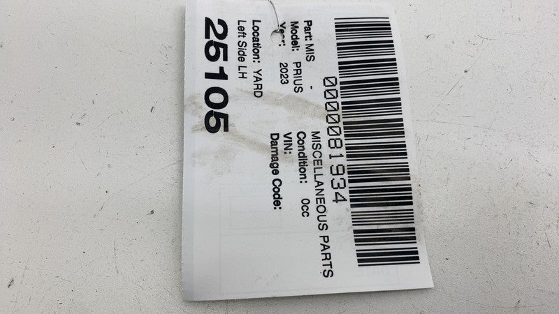 75536-47040 ⭕ 2023-2025 Toyota Prius Front Left Windshield Outer Side Molding LH 75536-47040