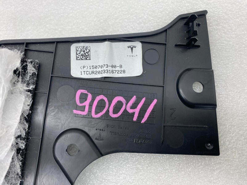 ⭕ 20-24 Model Y Passenger Side Dash Footwell Cover Right w/ Speaker 15