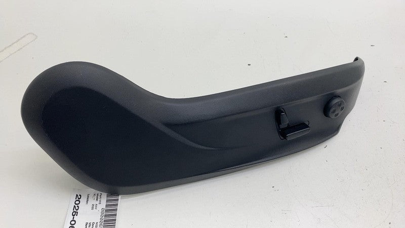 AG130872-A ⭕ 2020 Tesla Model S Front Right Seat Control Switch & Trim Panel RH A1648201410