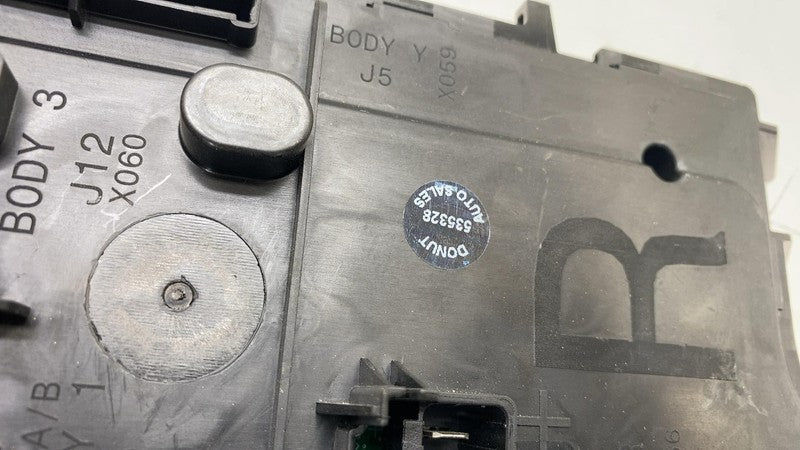 ⭕ 20-23 Model Y Front Right Body Controller ECU (5-Seat Type) Gen 3 14