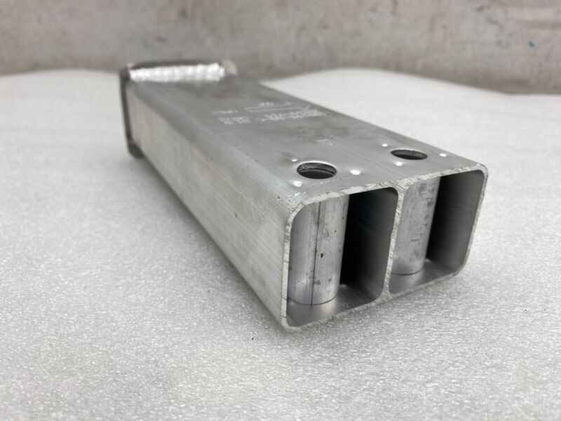 110919300C 2017-2023 Tesla Model 3 Y Front Right Bumper Bar Reinforcement Crush Can M3 MY